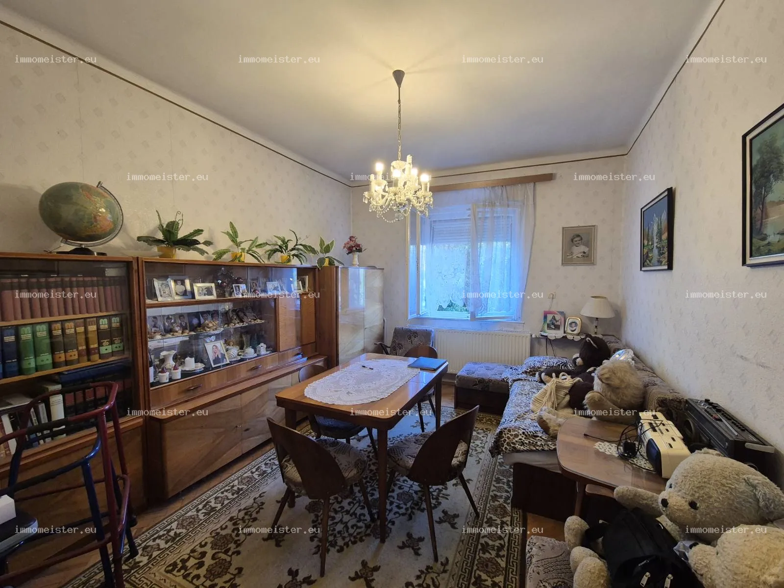 1. emeleti lakás közel a belvároshoz eladó!