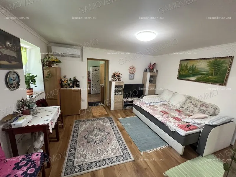 Eladó ház Csikóstöttösön