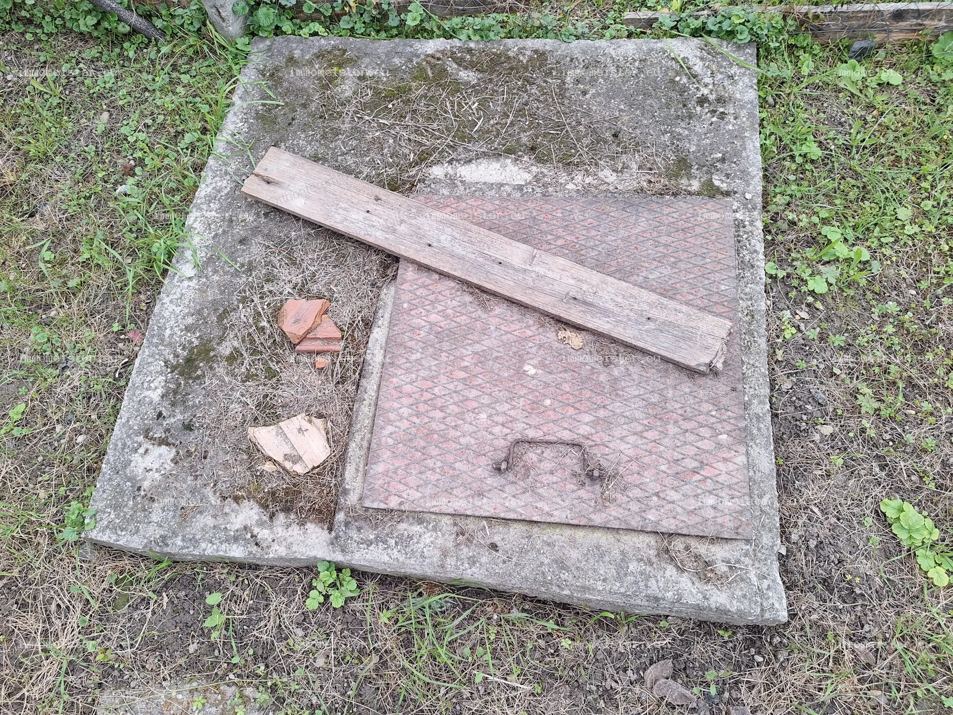 Grundstück zu Verkauf in Ásványráró