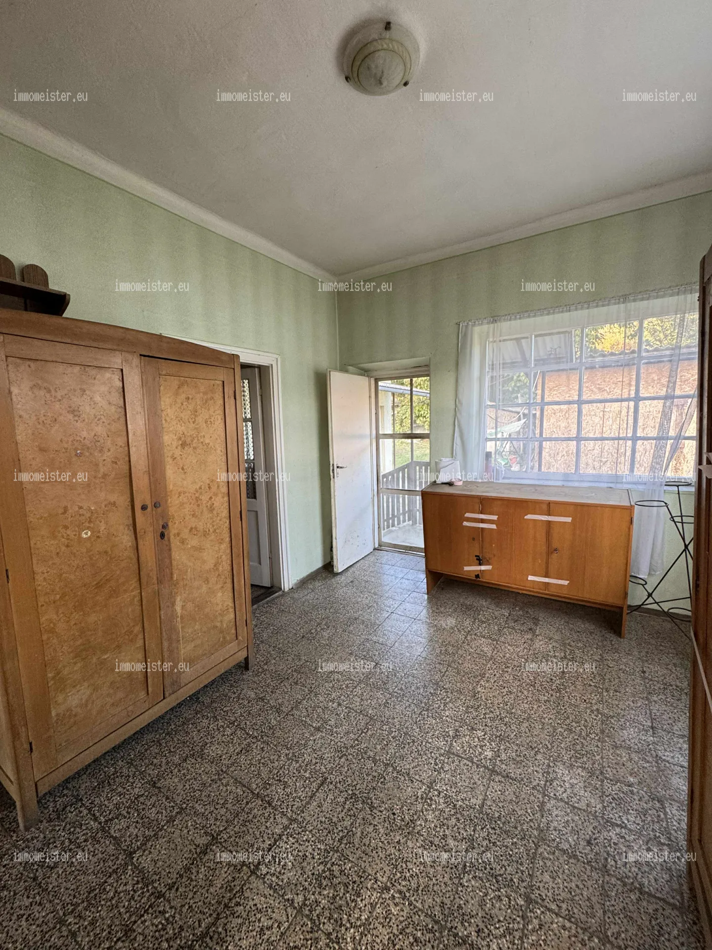 Haus zu Verkauf in Nagylóc