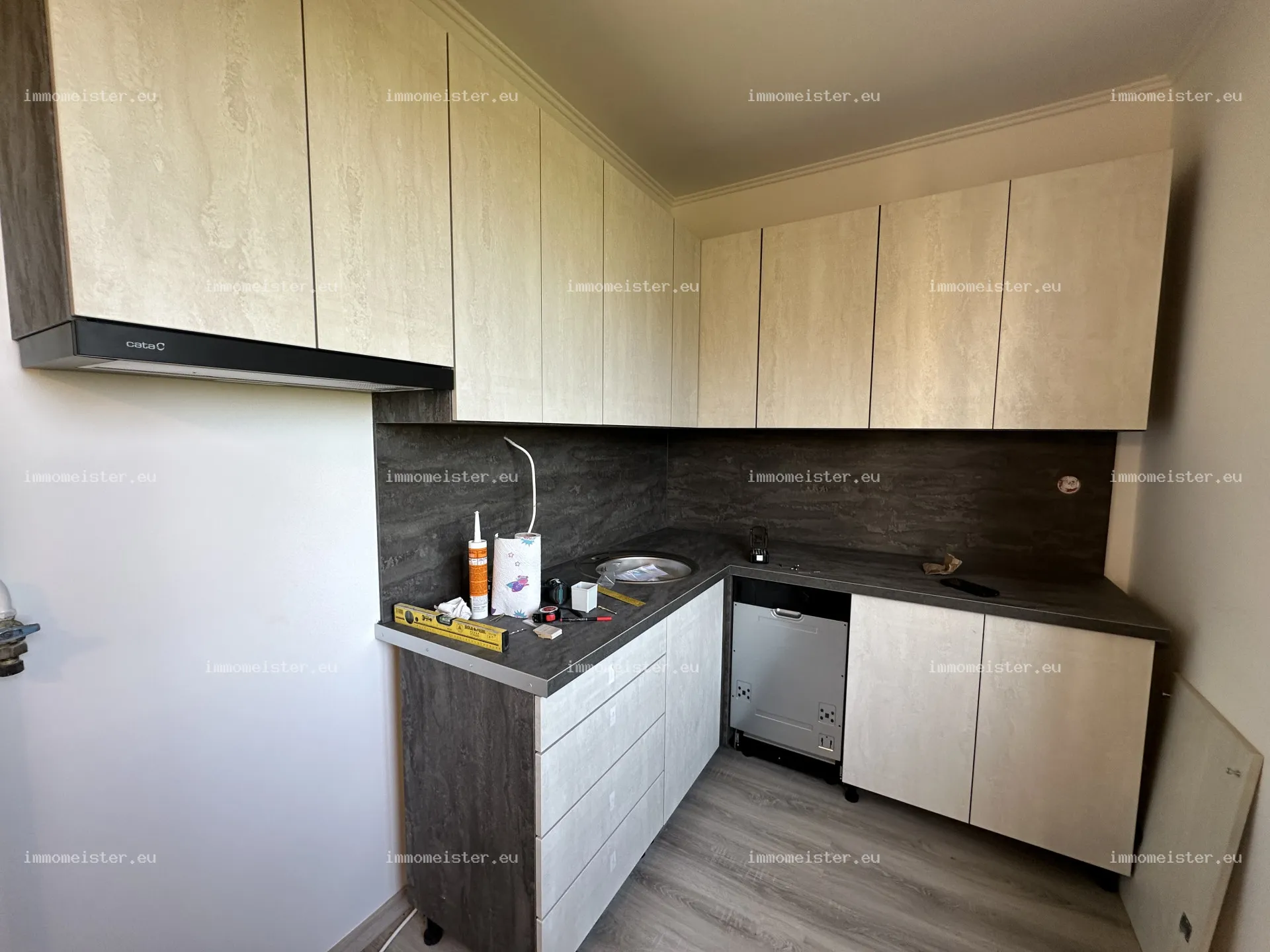 Wohnung zu Verkauf in Győr
