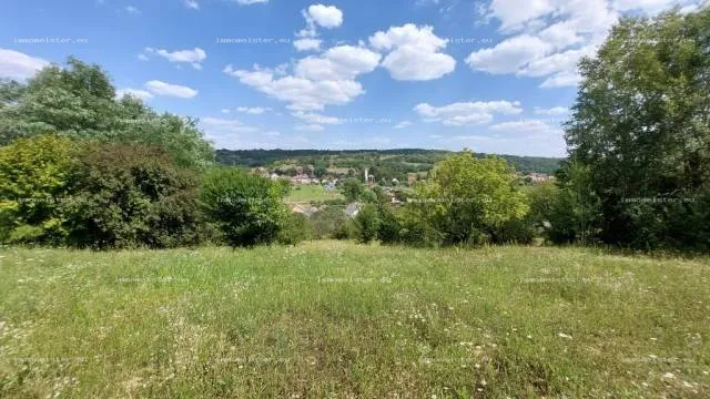 Eladó Telek Győrság