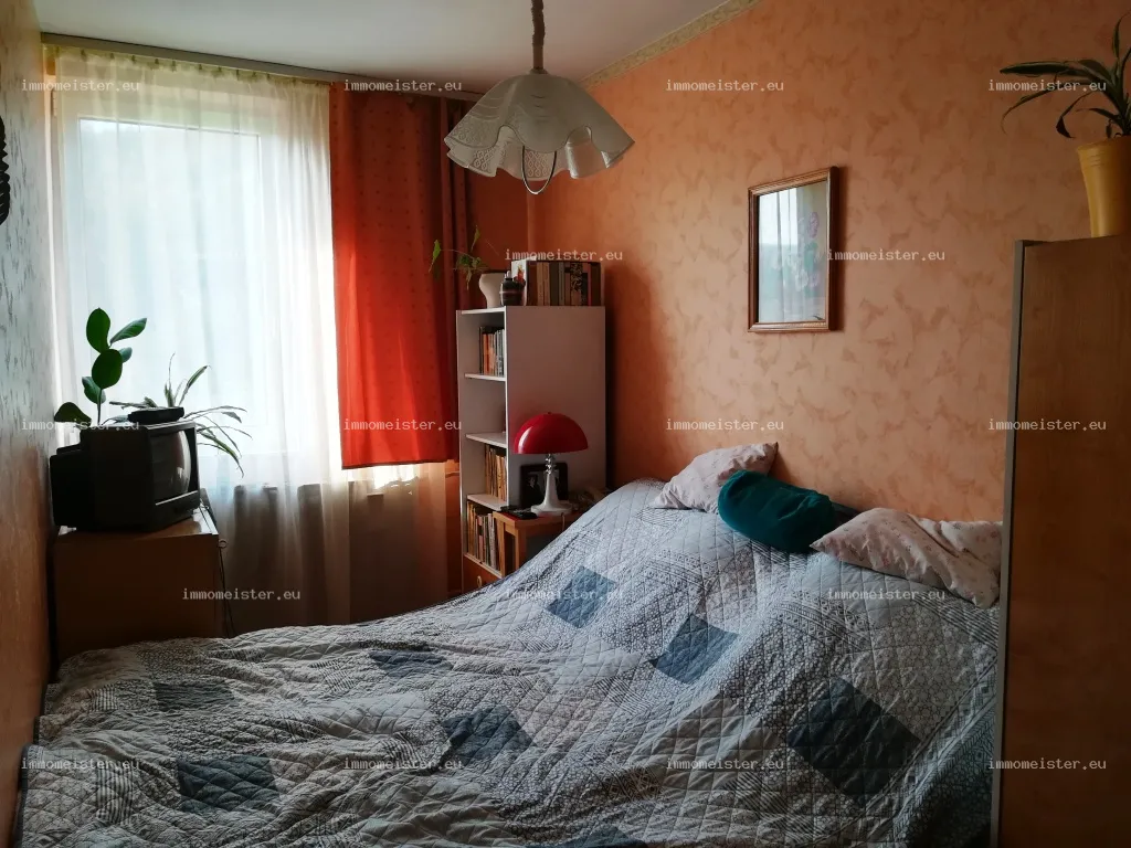 Eladó Sorház Salgótarján