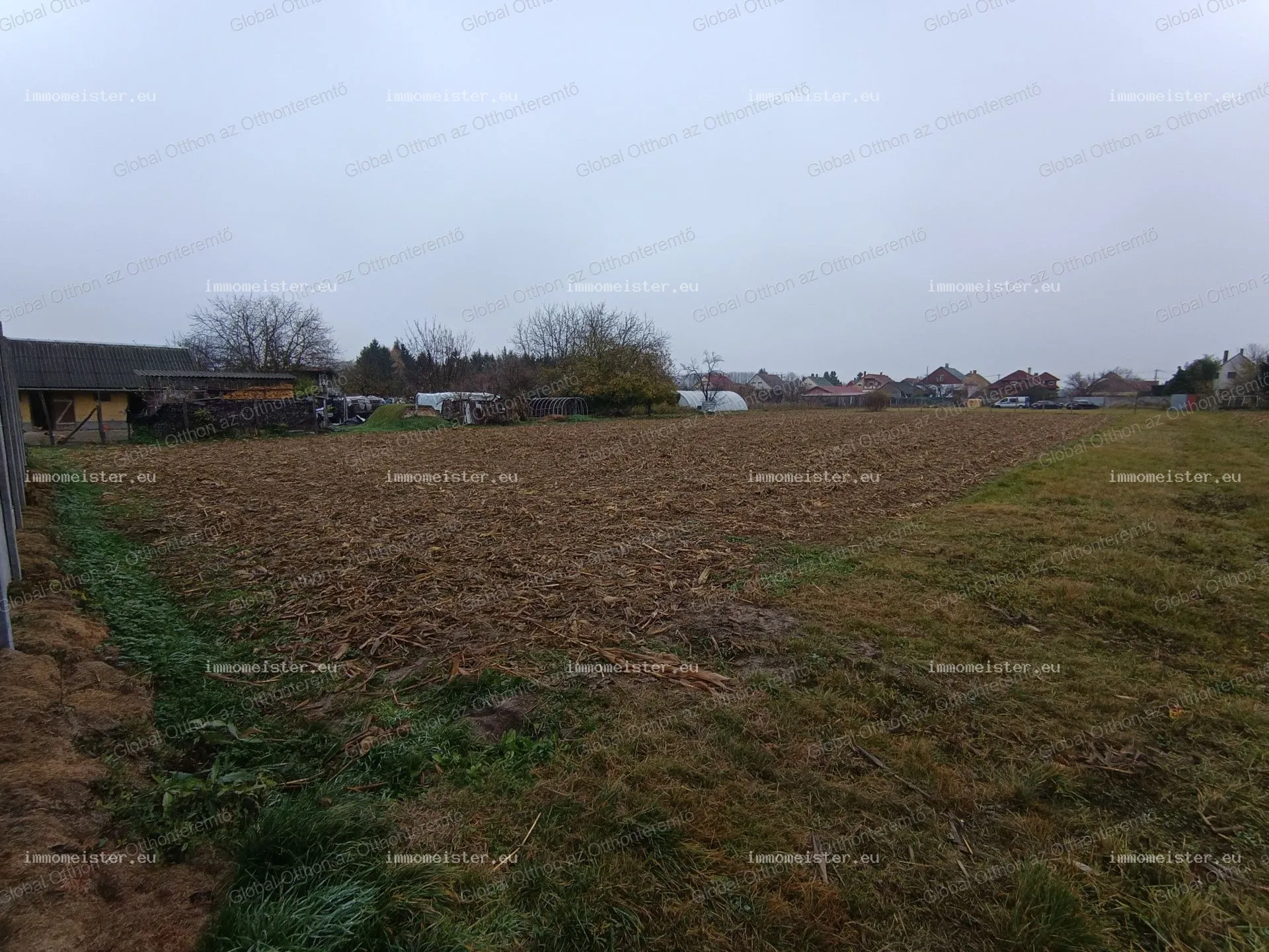 Eladó Telek Dunakiliti