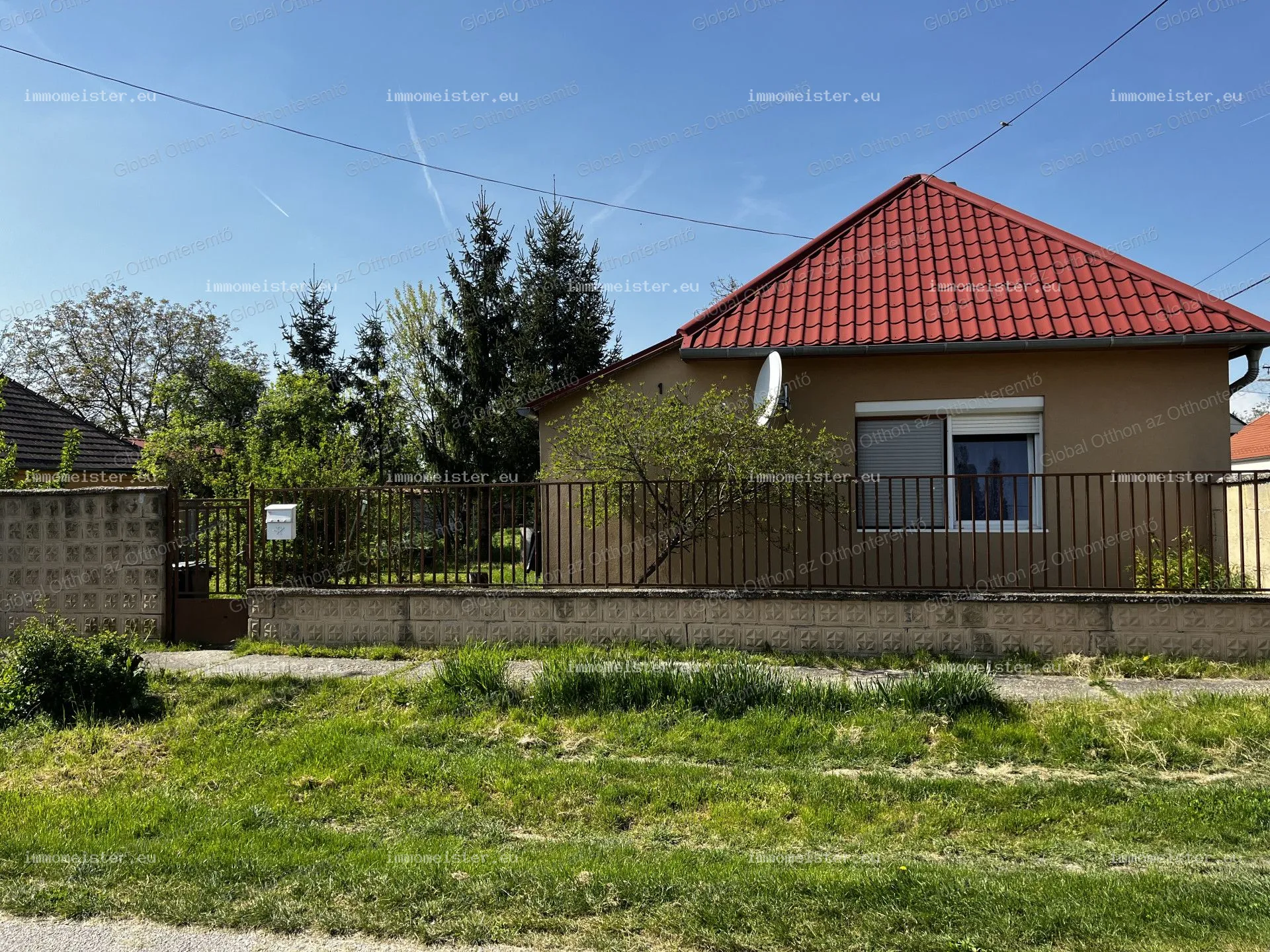 Azonnal költözhető otthon Mecséren