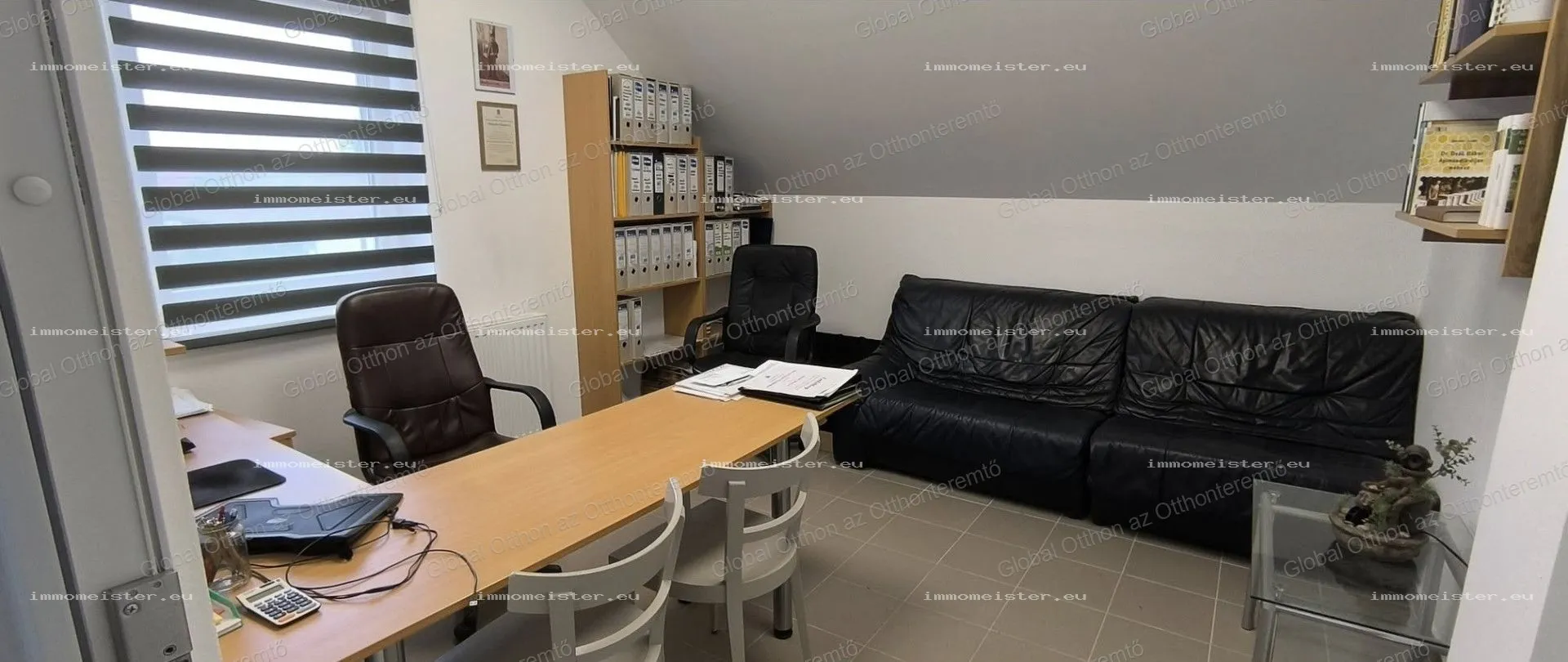 Máriakálnokon 914 nm telken 408 nm üzleti vállalkozásra alkalmas ingatlan eladó!