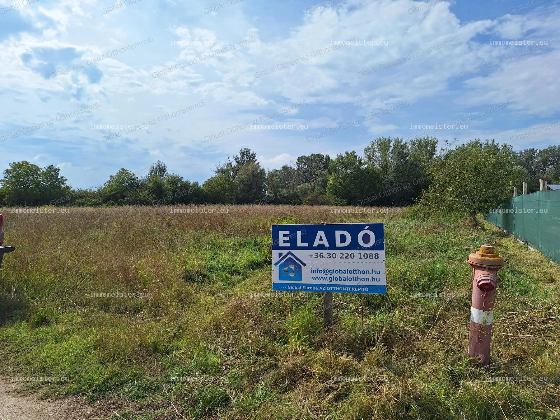 Építési telek eladó!