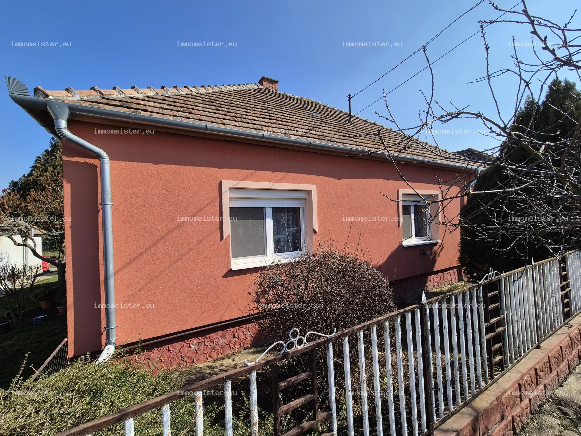 Ritka lehetőség Nagyszentjánoson – Jó szerkezeti állapotú, folyamatosan karbantartott családi ház eladó!