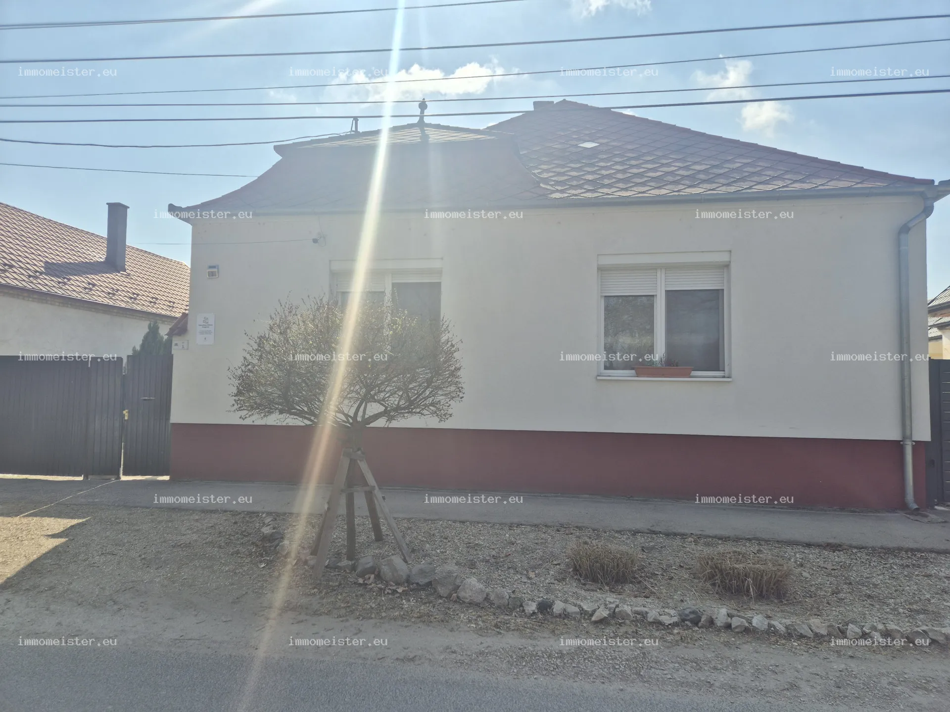 Polgári stílusú ház – Stabil műszaki tartalommal és alacsony rezsivel.