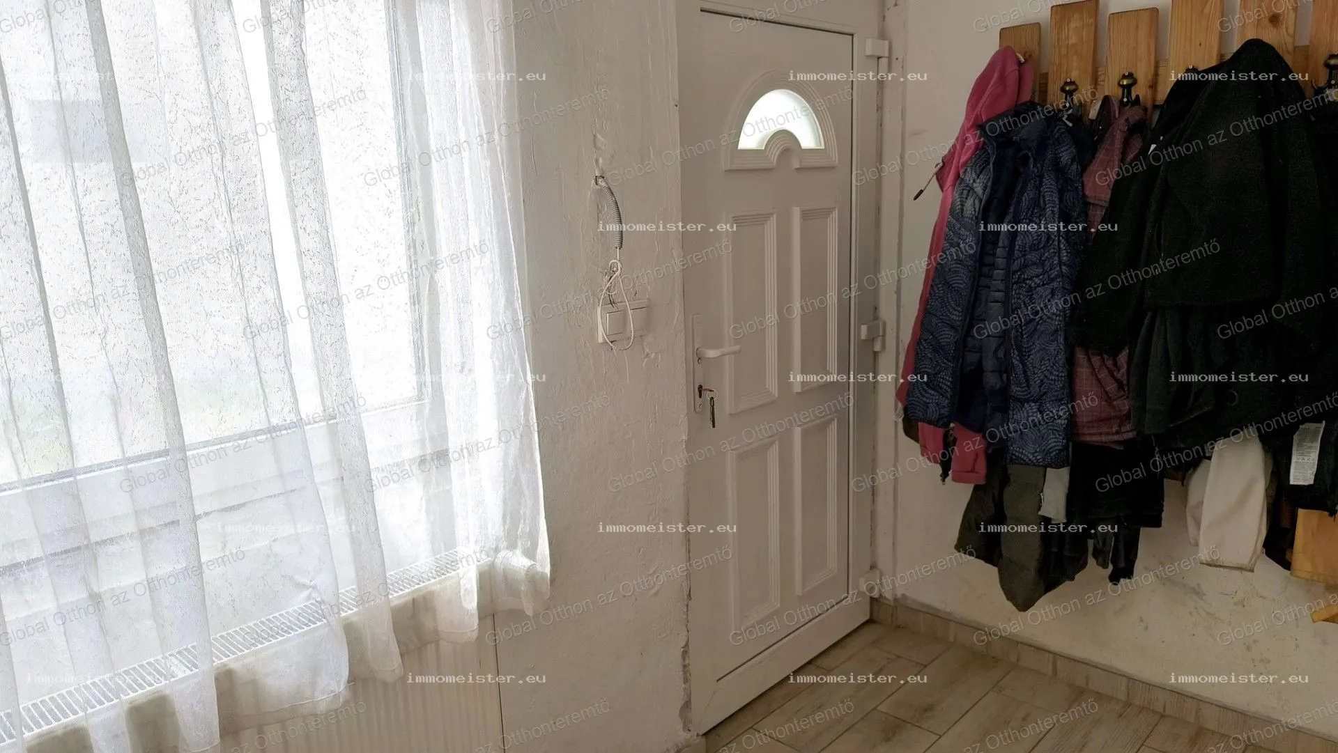 Héderváron 2144 nm telken 90 nm földszinti családi ház eladó!