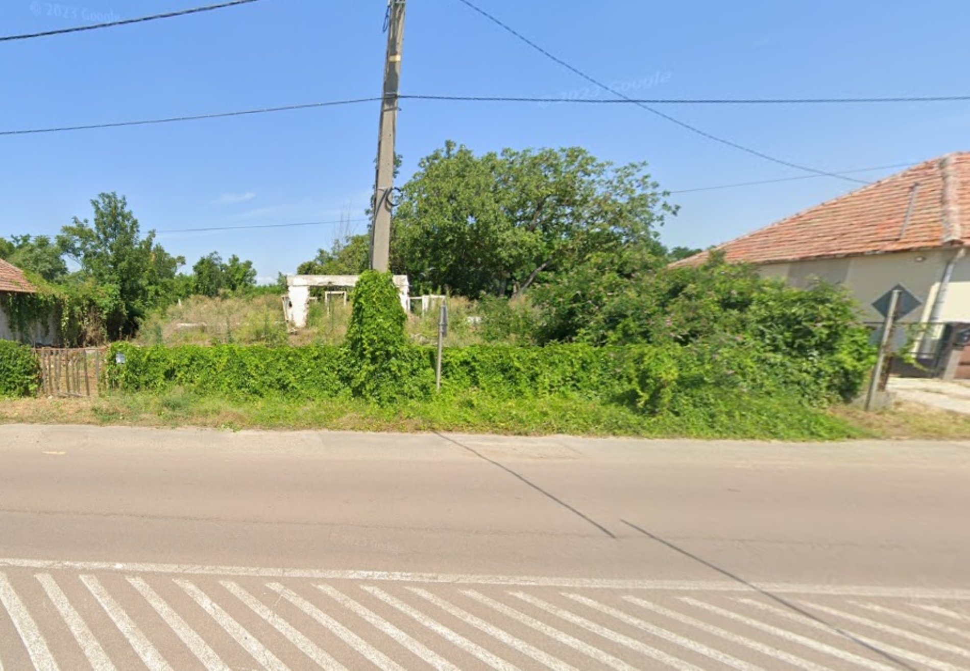 Szihalom főúton eladó 1551 m2-es építési telek 5,6 millió